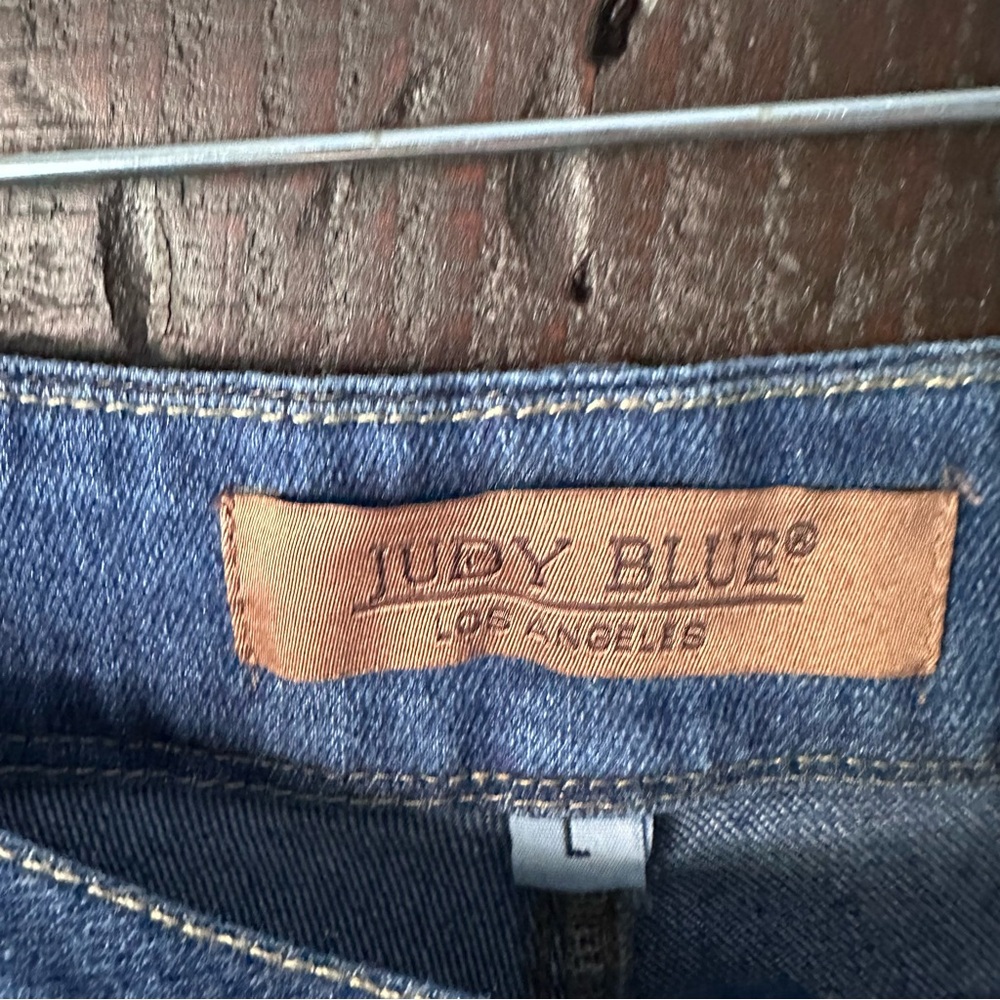 Judy Blue Blue Jeans Mid Rise New with Tags Size L - Picture 2 of 6